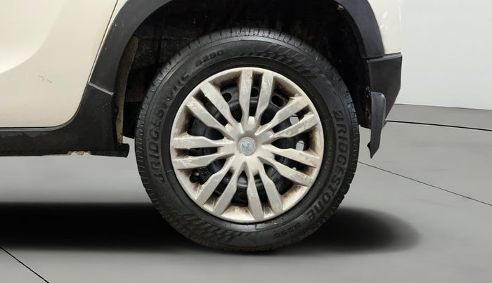 2016 Mahindra Kuv100 K4 6 STR, CNG, Manual, 49,693 km, Left Rear Wheel