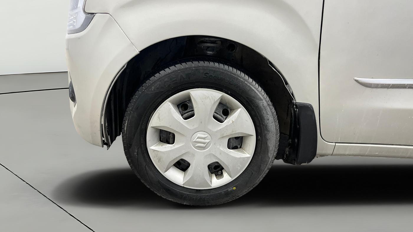 2021 Maruti New Wagon-R VXI (O) 1.0, Petrol, Manual, 50,016 km, Left Front Wheel