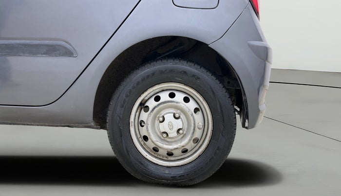 2014 Hyundai i10 MAGNA 1.1, Petrol, Manual, 65,308 km, Left Rear Wheel