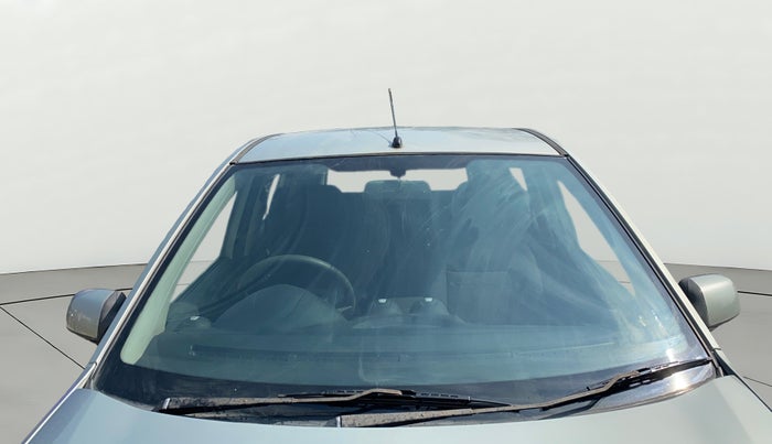 2013 Ford Figo ZXI 1.2 PETROL, Petrol, Manual, 55,807 km, Front Windshield