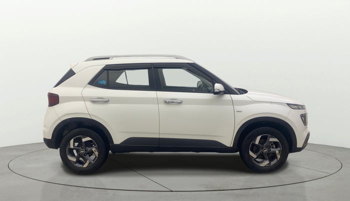 2021 Hyundai VENUE SX PLUS 1.0 TURBO DCT, Petrol, Automatic, 16,615 km, Right Side View