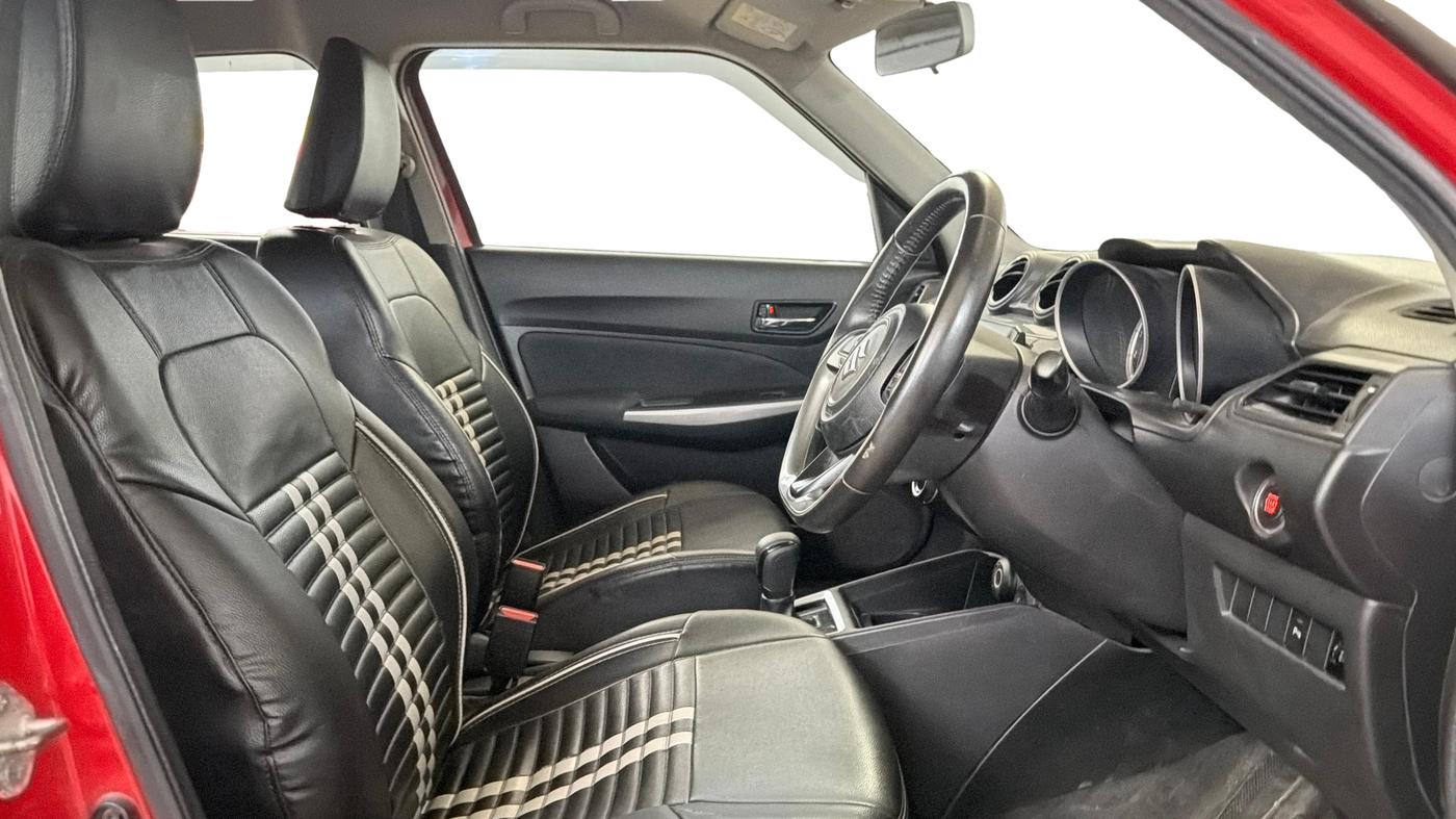 2019 Maruti Swift ZXI AMT, Petrol, Automatic, 67,094 km, Right Side Front Door Cabin