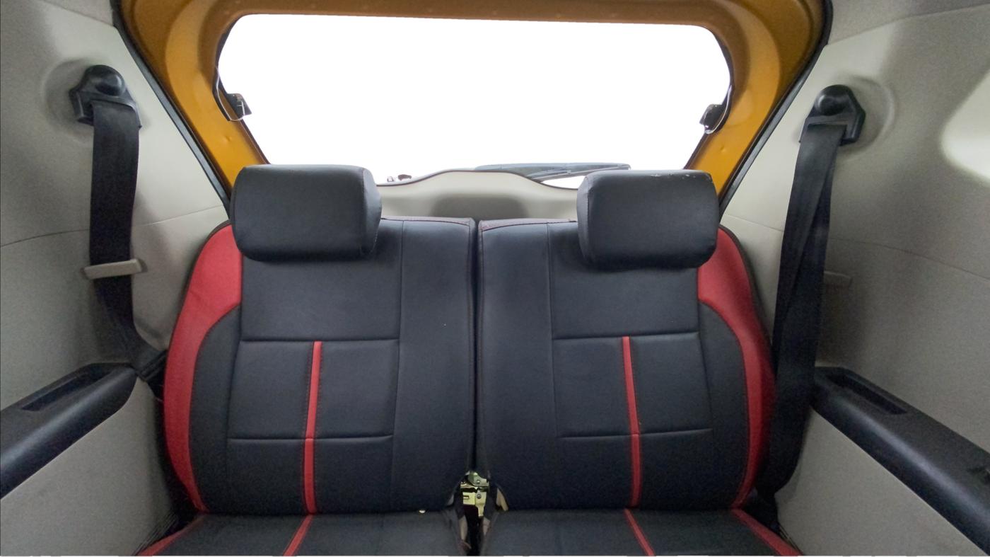2020 Renault TRIBER RXZ AMT, Petrol, Automatic, 65,431 km, Third Seat Row ( optional )