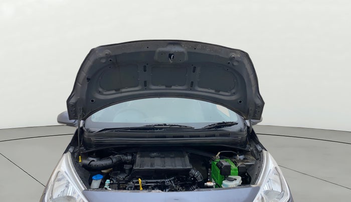 2018 Hyundai Grand i10 SPORTZ (O) 1.2 KAPPA VTVT, Petrol, Manual, 30,999 km, Open Bonet