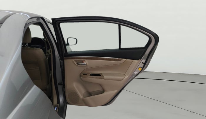 2020 Maruti Ciaz ALPHA  AT 1.5 SHVS PETROL, Petrol, Automatic, 71,572 km, RHS Rear Door