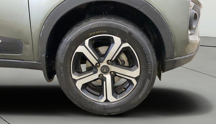 2021 Tata NEXON XZA PLUS (O) PETROL, Petrol, Automatic, 79,276 km, Right Front Wheel