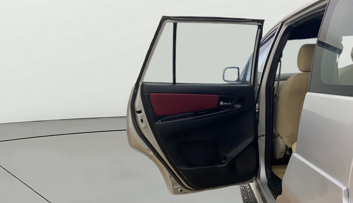 2014 Toyota Innova 2.5 GX 8 STR, Diesel, Manual, 73,319 km, LHS Rear Door