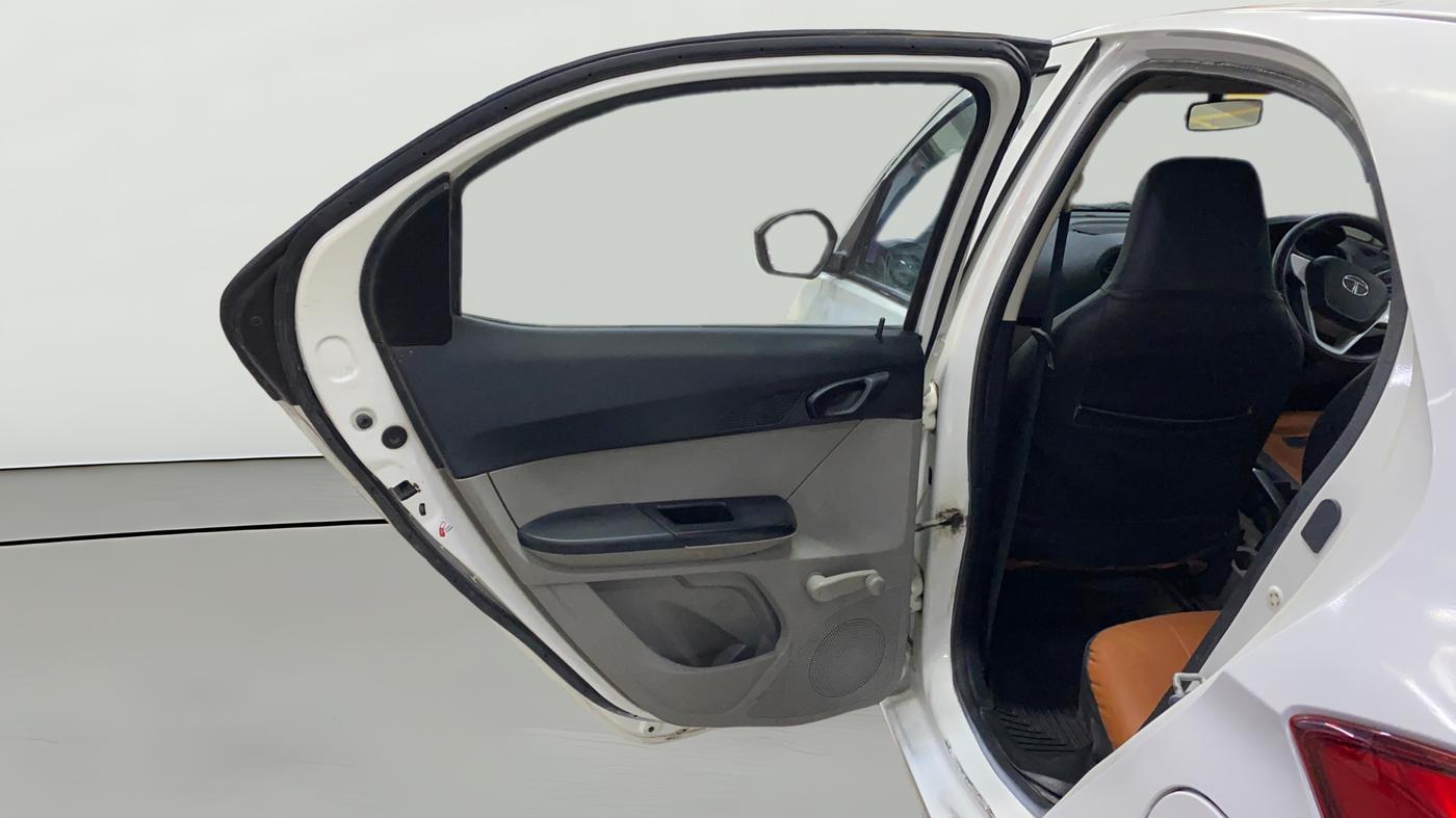2018 Tata Tiago XE PETROL, Petrol, Manual, 49,226 km, LHS Rear Door