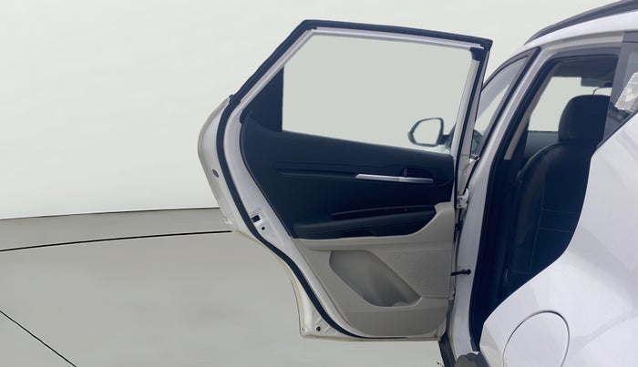 2021 KIA SONET HTX 1.0 IMT, Petrol, Manual, 68,309 km, LHS Rear Door