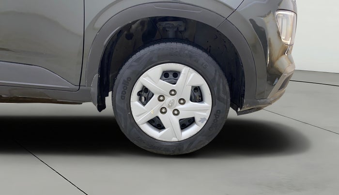 2020 Hyundai VENUE S 1.2, Petrol, Manual, 79,015 km, Right Front Wheel