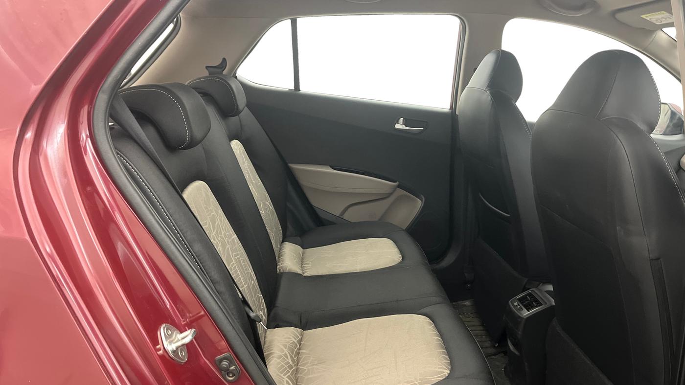 2015 Hyundai Grand i10 ASTA (O) 1.2 KAPPA VTVT, Petrol, Manual, 69,662 km, Right Side Rear Door Cabin