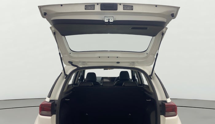 2023 KIA SONET HTE 1.2, Petrol, Manual, 6,337 km, Boot Door Open