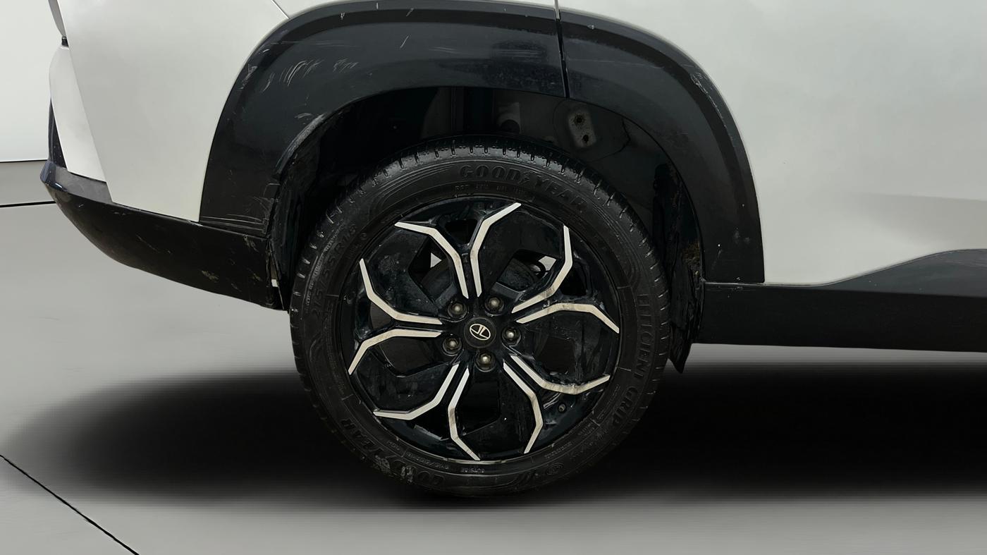 2024 Tata Curvv Accomplished S 1.2 Petrol 6MT, Petrol, Manual, 28,402 km, Right Rear Wheel