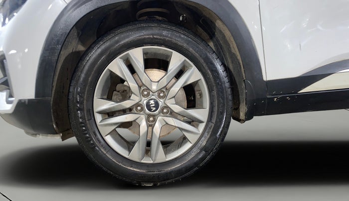 2020 KIA SELTOS HTX 1.5 PETROL, Petrol, Manual, 32,218 km, Left Front Wheel