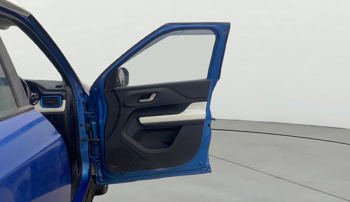 2021 Tata PUNCH CREATIVE  AMT, Petrol, Automatic, 20,842 km, RHS Front Door