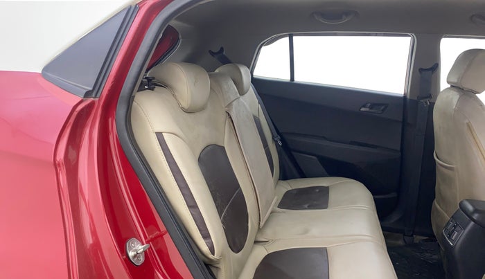 2017 Hyundai Creta SX PLUS 1.6 PETROL, Petrol, Manual, 43,603 km, Right Side Rear Door Cabin