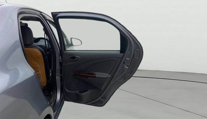 2013 Toyota Etios G, Petrol, Manual, 93,954 km, RHS Rear Door