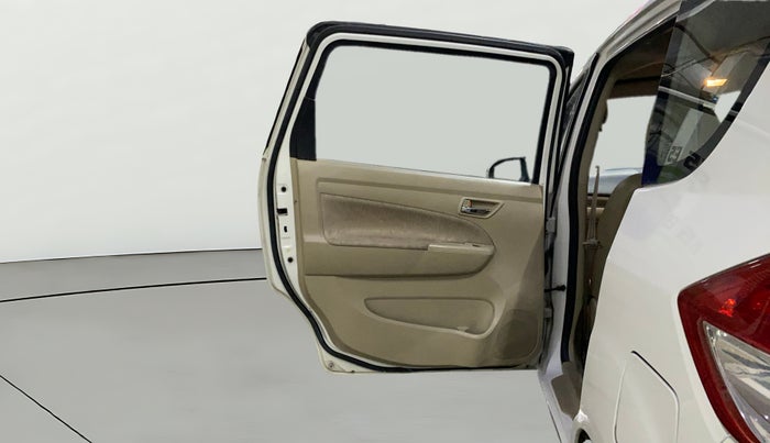 2014 Maruti Ertiga VDI, Diesel, Manual, 83,220 km, LHS Rear Door