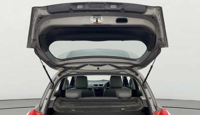 2013 Maruti Swift VXI, Petrol, Manual, 60,807 km, Boot Door Open