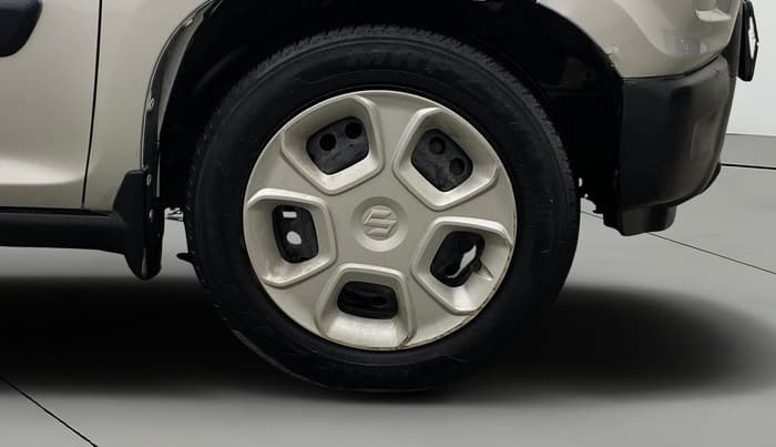 2022 Maruti S PRESSO VXI+, Petrol, Manual, 63,819 km, Right Front Wheel