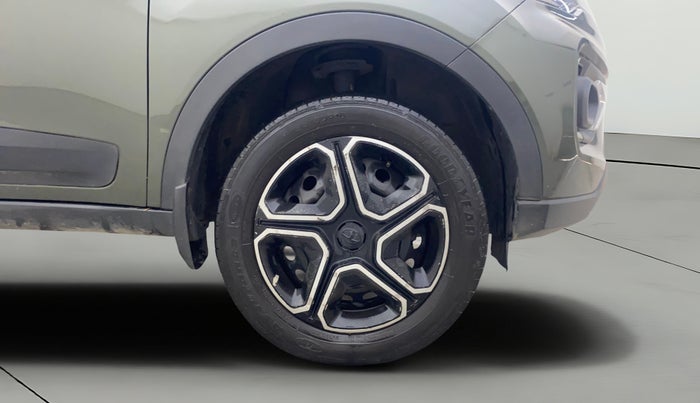 2022 Tata NEXON XM SUNROOF PETROL, Petrol, Manual, 72,463 km, Right Front Wheel