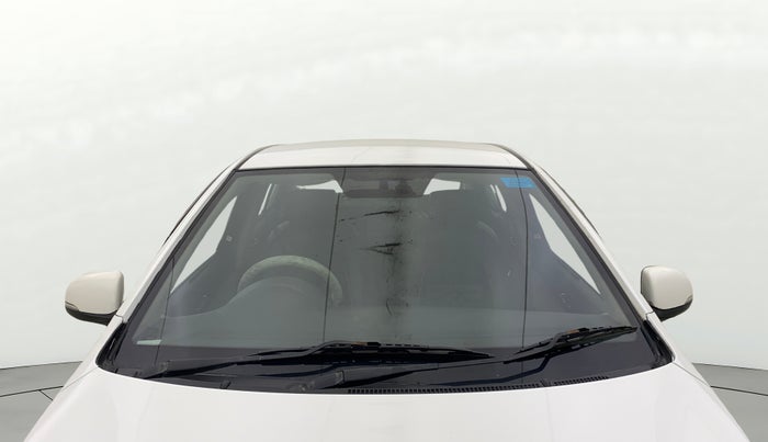 2014 Hyundai i20 ASTA 1.2, Petrol, Manual, 79,598 km, Front Windshield