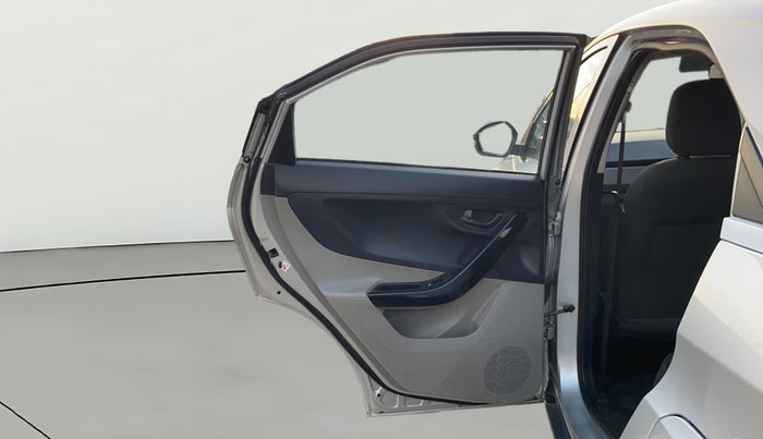 2018 Tata NEXON XM PETROL, Petrol, Manual, 96,091 km, LHS Rear Door