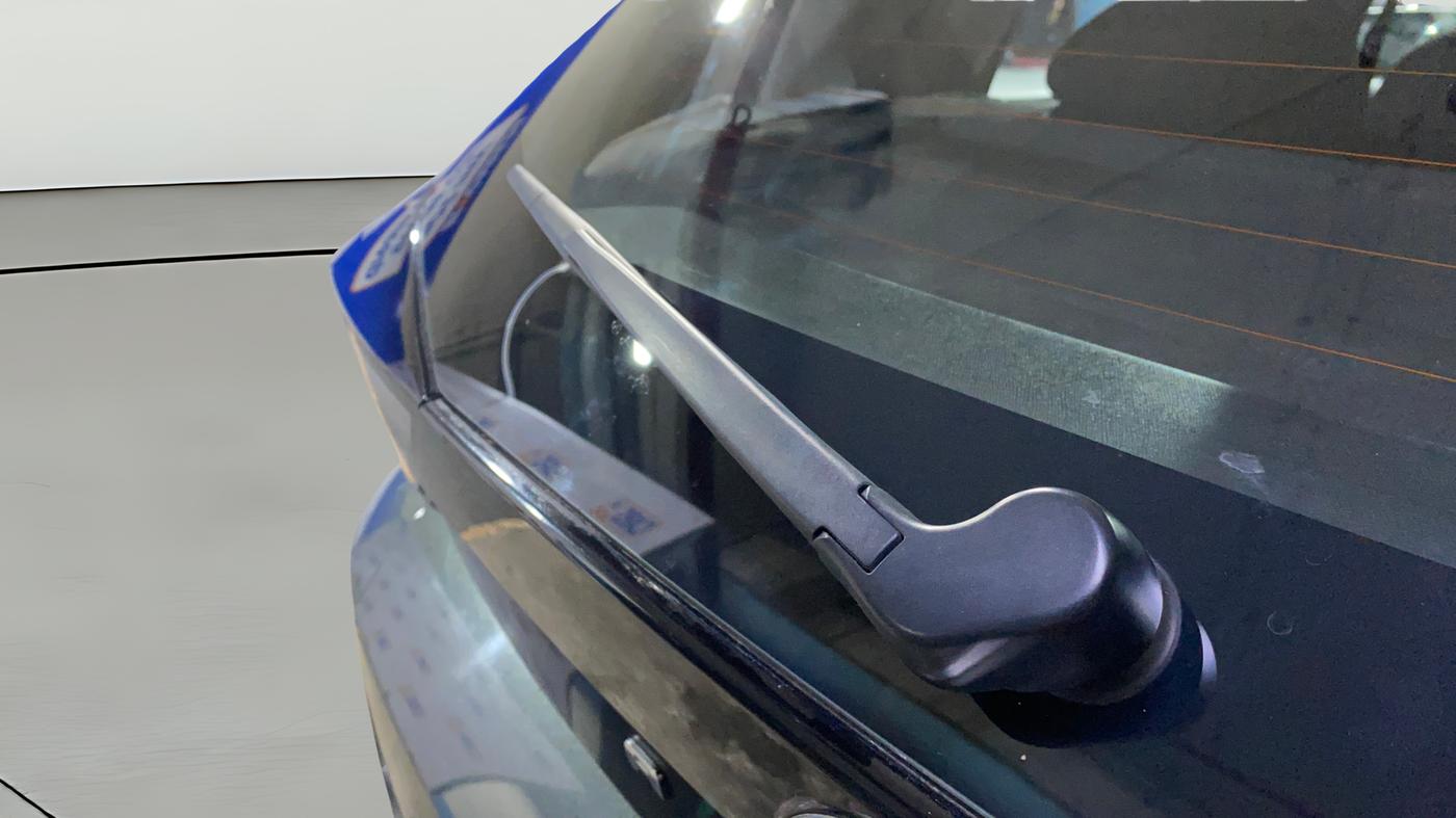 2023 Tata ALTROZ XZ PETROL, Petrol, Manual, 2,818 km, Rear Wiper