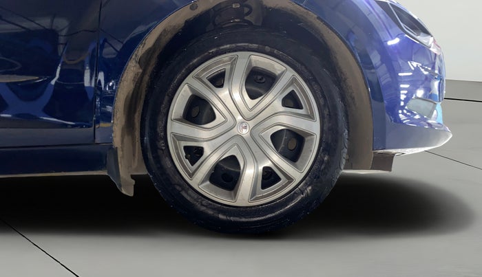 2024 Tata ALTROZ XM PLUS PETROL, Petrol, Manual, 9,185 km, Right Front Wheel