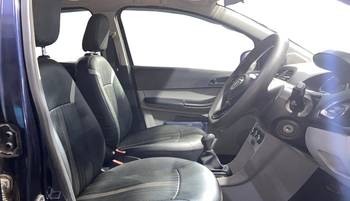 2022 Tata Tiago XT PETROL, Petrol, Manual, 82,299 km, Right Side Front Door Cabin