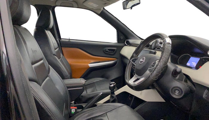 2024 Nissan MAGNITE XE, Petrol, Manual, 26,699 km, Right Side Front Door Cabin