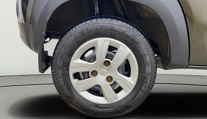 2016 Renault Kwid RXT 1.0, Petrol, Manual, 40,521 km, Right Rear Wheel