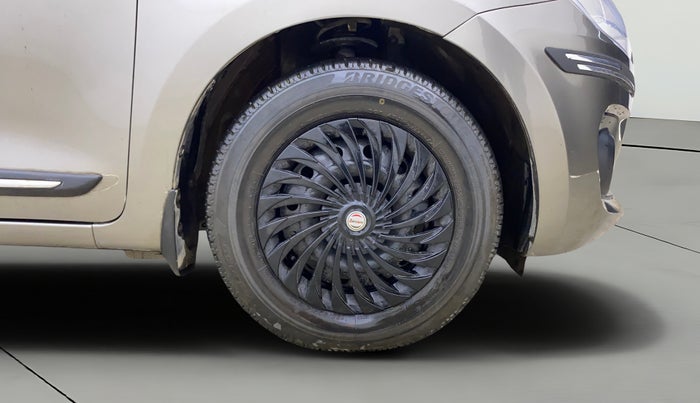 2018 Maruti Swift VXI AMT, Petrol, Automatic, 59,726 km, Right Front Wheel