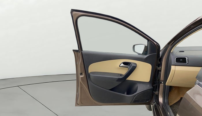 2016 Volkswagen Ameo HIGHLINE1.2L, Petrol, Manual, 55,607 km, LHS Front Door