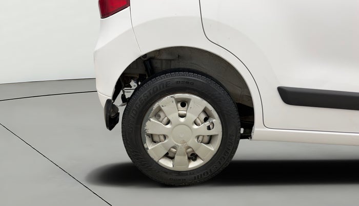 2015 Maruti Wagon R 1.0 LXI, Petrol, Manual, 61,407 km, Right Rear Wheel