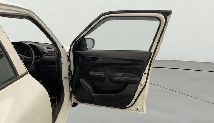 2018 Maruti Swift LXI, Petrol, Manual, 38,898 km, RHS Front Door