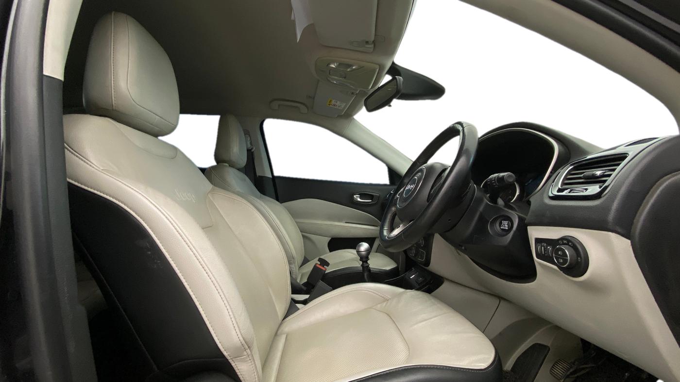 2017 Jeep Compass LIMITED 2.0 DIESEL, Diesel, Manual, 79,719 km, Right Side Front Door Cabin