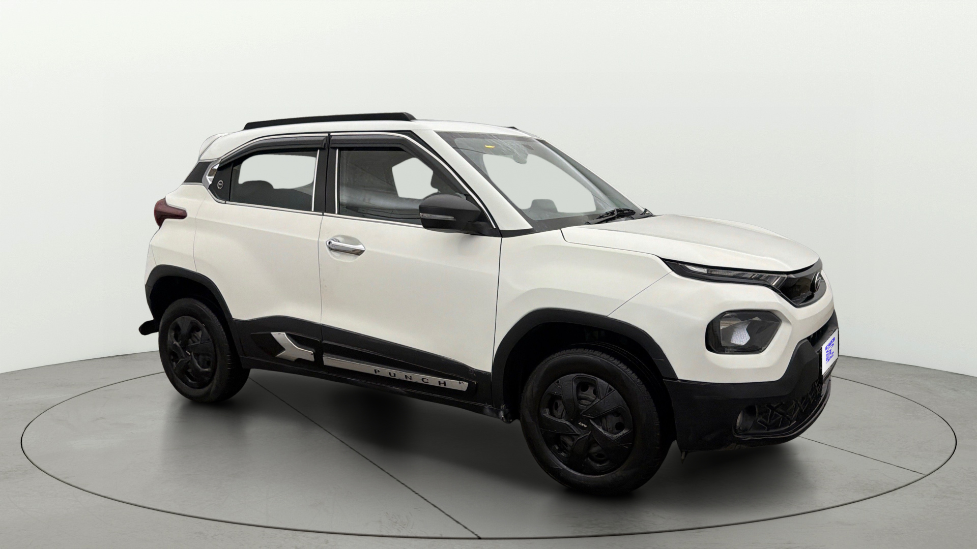 2023 Tata Punch 2021-2026 PURE MT CNG