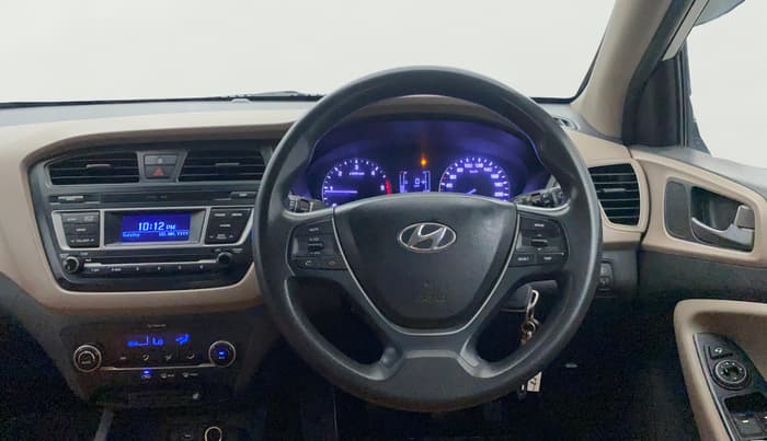 2016 Hyundai Elite i20 SPORTZ 1.4 CRDI, Diesel, Manual, 1,14,860 km, Steering Wheel Close Up