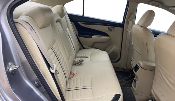 2016 Maruti Ciaz VDI+ SHVS, Diesel, Manual, 68,371 km, Right Side Rear Door Cabin