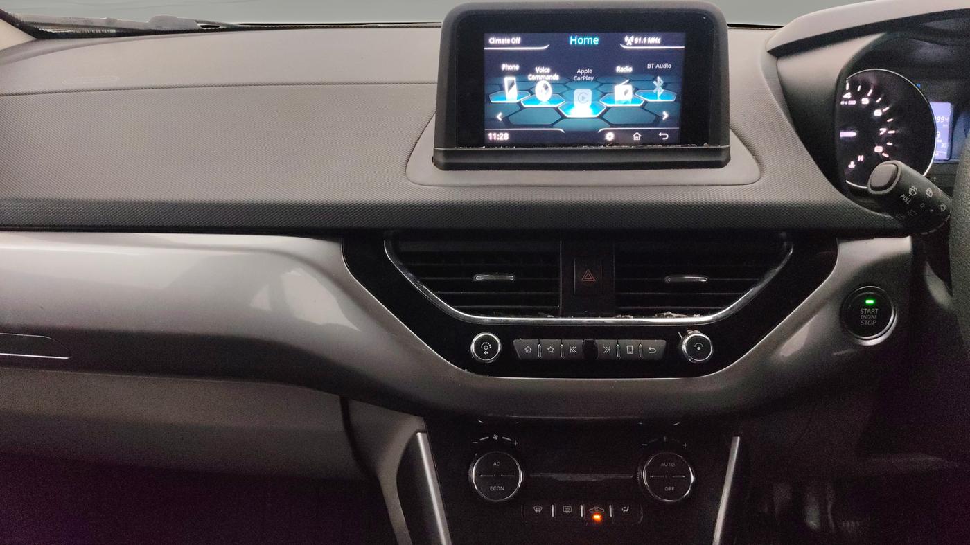 2017 Tata NEXON XZ PLUS PETROL, Petrol, Manual, 59,994 km, Air Conditioner