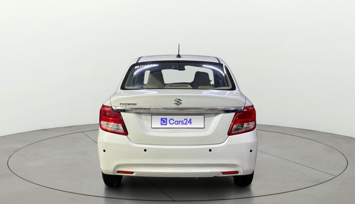 2022 Maruti Dzire LXI, CNG, Manual, 32,307 km, Back/Rear