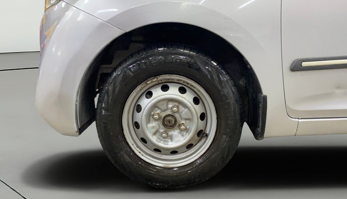 2014 Hyundai Eon ERA +, Petrol, Manual, 67,272 km, Left Front Wheel