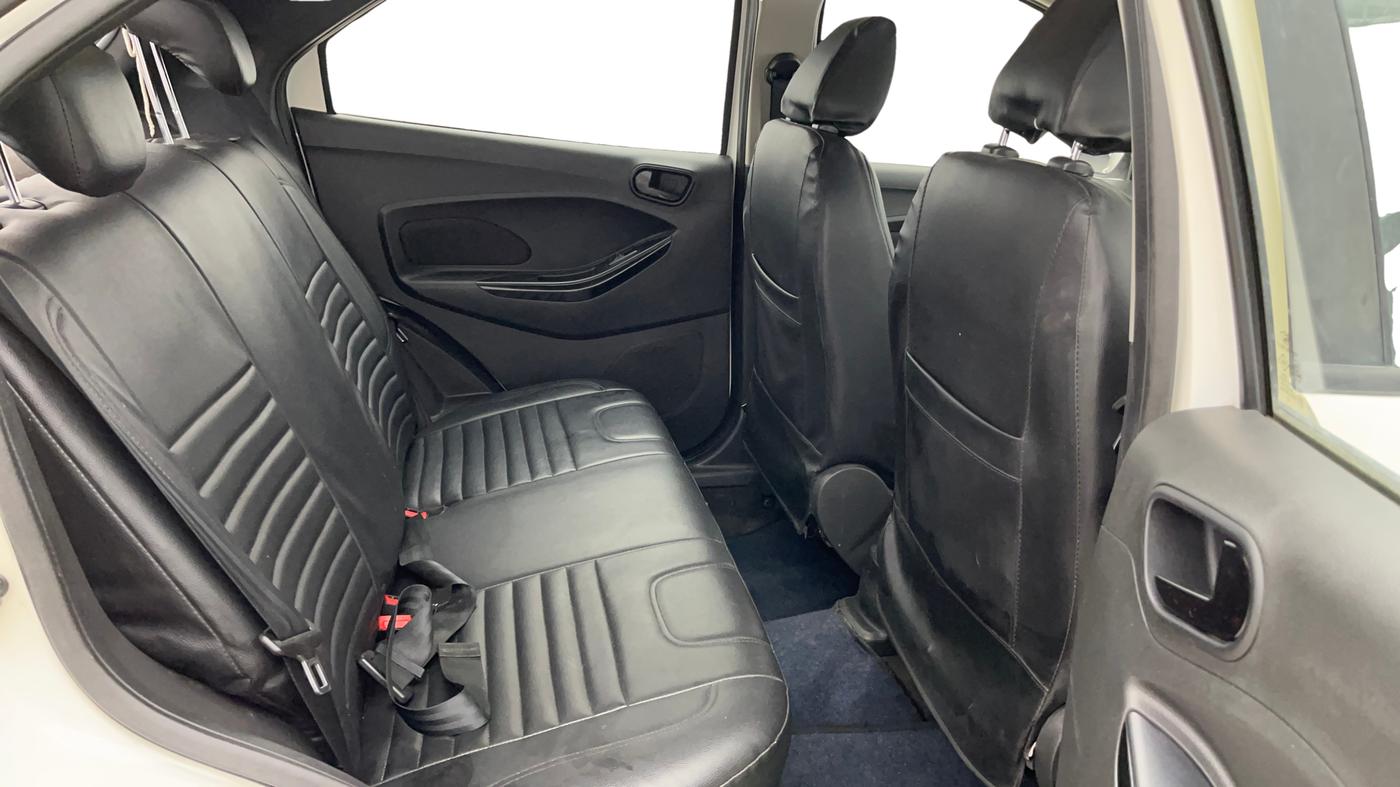 2021 Ford New Figo TITANIUM 1.2 PETROL MT, Petrol, Manual, 21,674 km, Right Side Rear Door Cabin