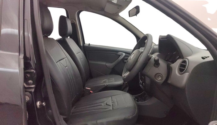 2015 Renault Duster 85 PS RXE DIESEL, Diesel, Manual, 1,32,179 km, Right Side Front Door Cabin