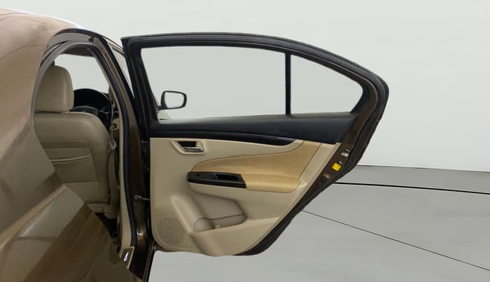 2015 Maruti Ciaz ZXI+, Petrol, Manual, 30,218 km, RHS Rear Door