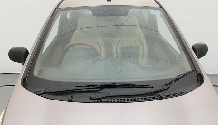 2013 Hyundai Eon MAGNA +, Petrol, Manual, 1,20,028 km, Front Windshield