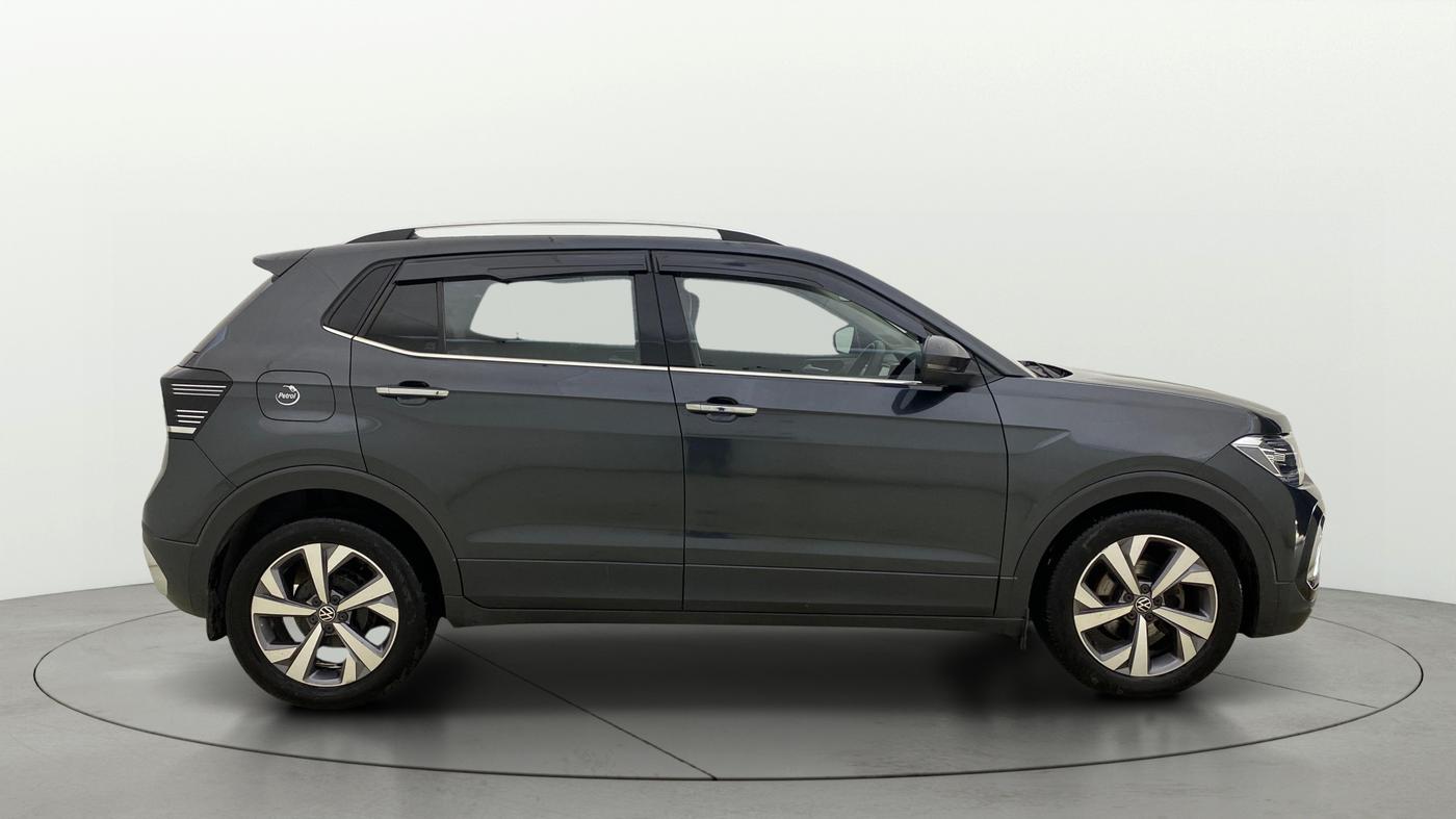 2022 Volkswagen TAIGUN TOPLINE 1.0 TSI MT, Petrol, Manual, 1,00,095 km, Right Side View