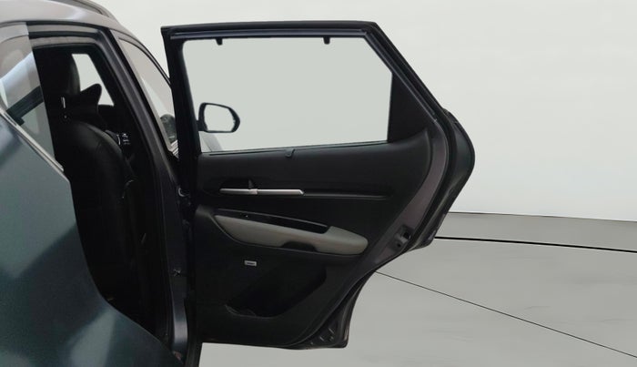 2022 KIA SONET X LINE 1.0 DCT, Petrol, Automatic, 16,227 km, RHS Rear Door