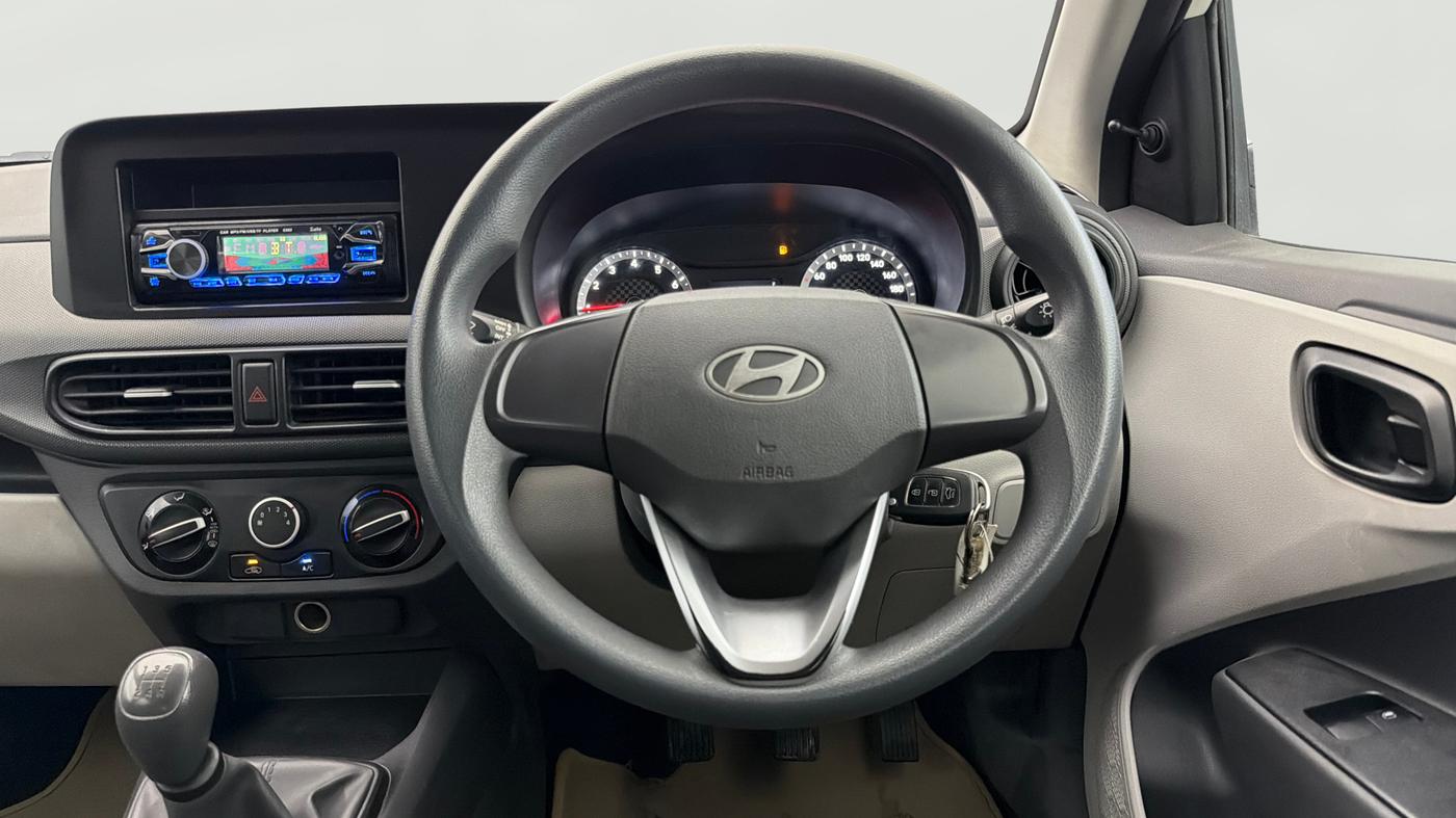 2023 Hyundai GRAND I10 NIOS ERA 1.2 KAPPA VTVT, Petrol, Manual, 23,822 km, Steering Wheel Close Up